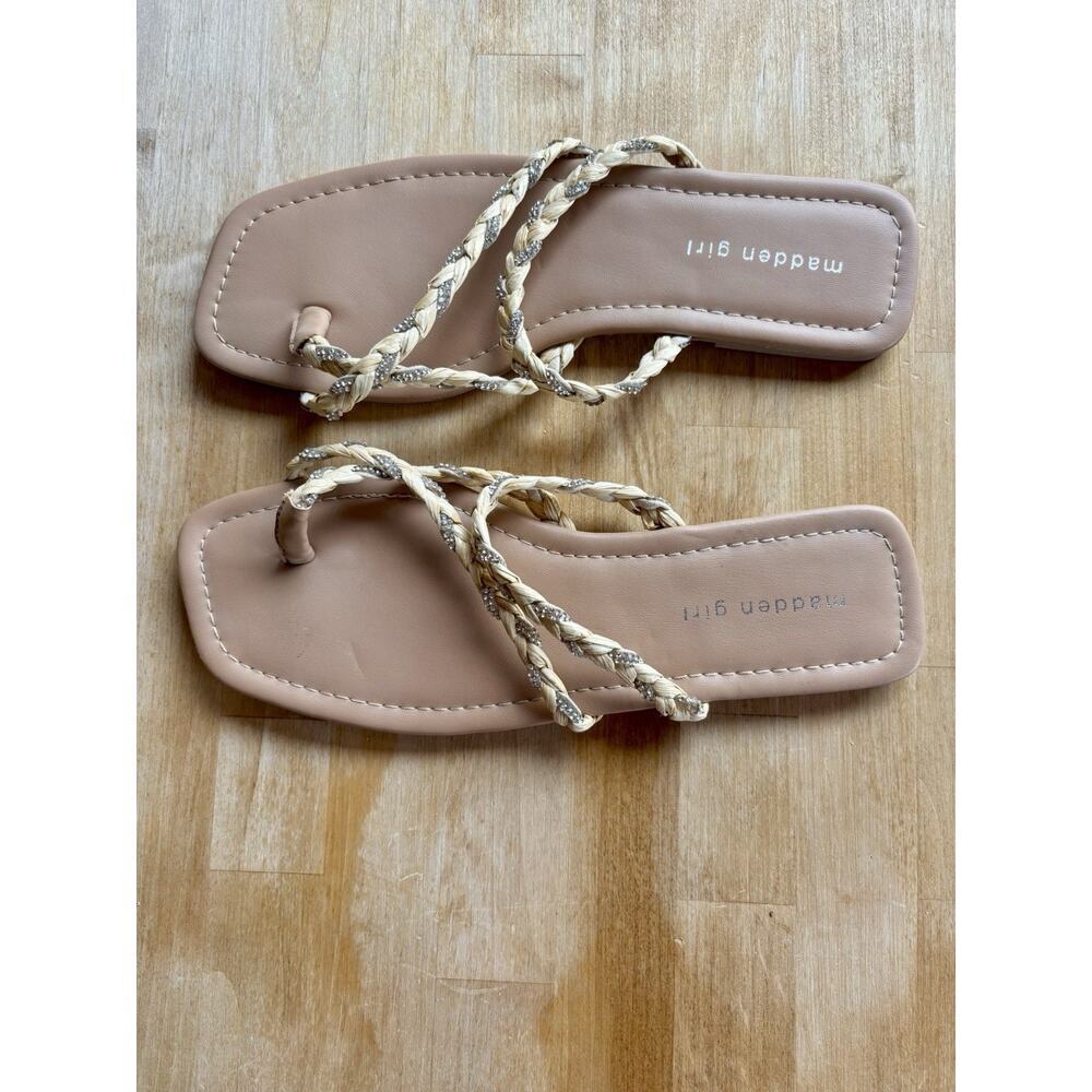 Madden Girl Raffia Rhinestone braided flat Strappy thong sandals Size 9.5 NWOB - Picture 2 of 6